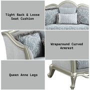 Loveseat w/4 Pillows