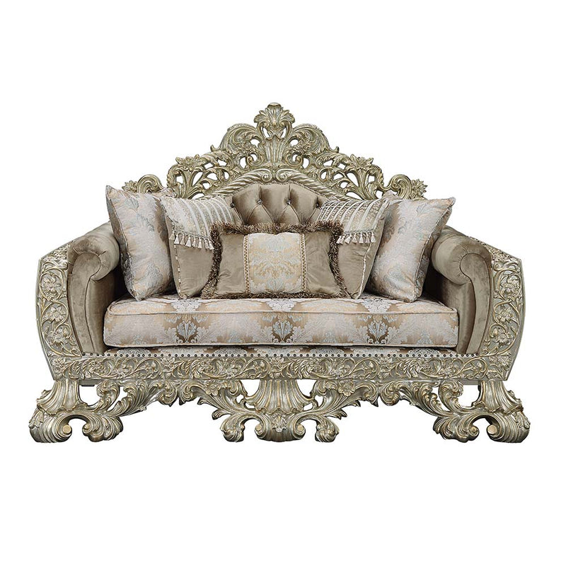 Loveseat w/5 Pillows