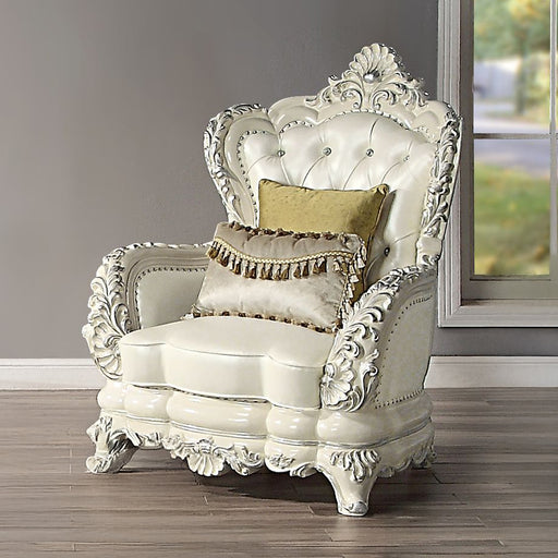 Chair w/2 Pillows