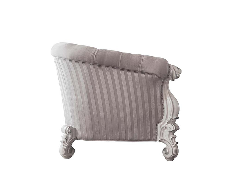 Loveseat w/5 Pillows