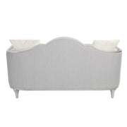 Loveseat w/3 Pillows