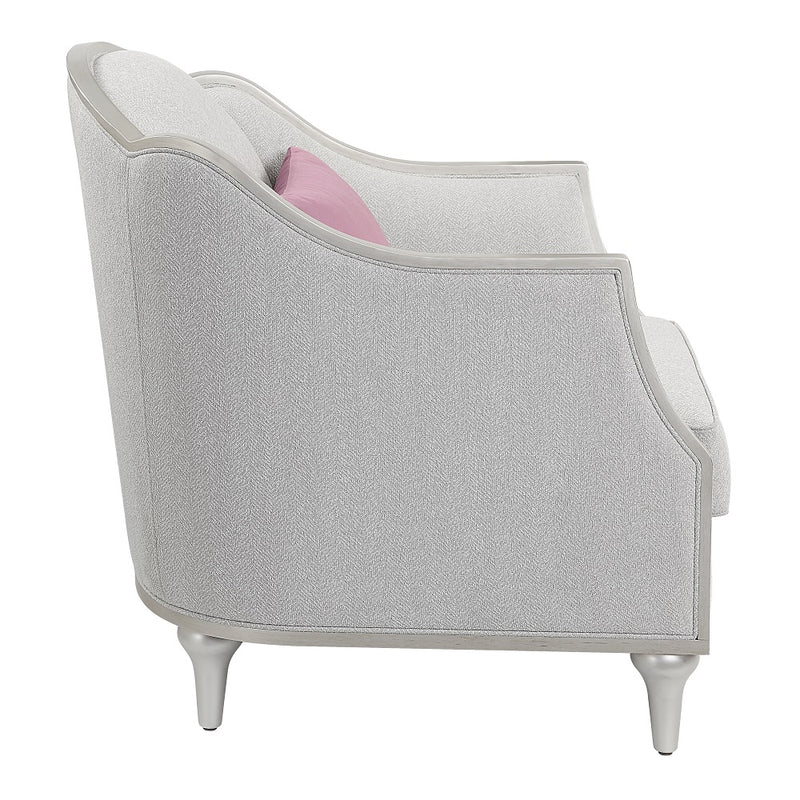 Chair w/Pillow