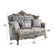 Loveseat w/3 Pillows