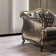 Loveseat w/4 Pillows