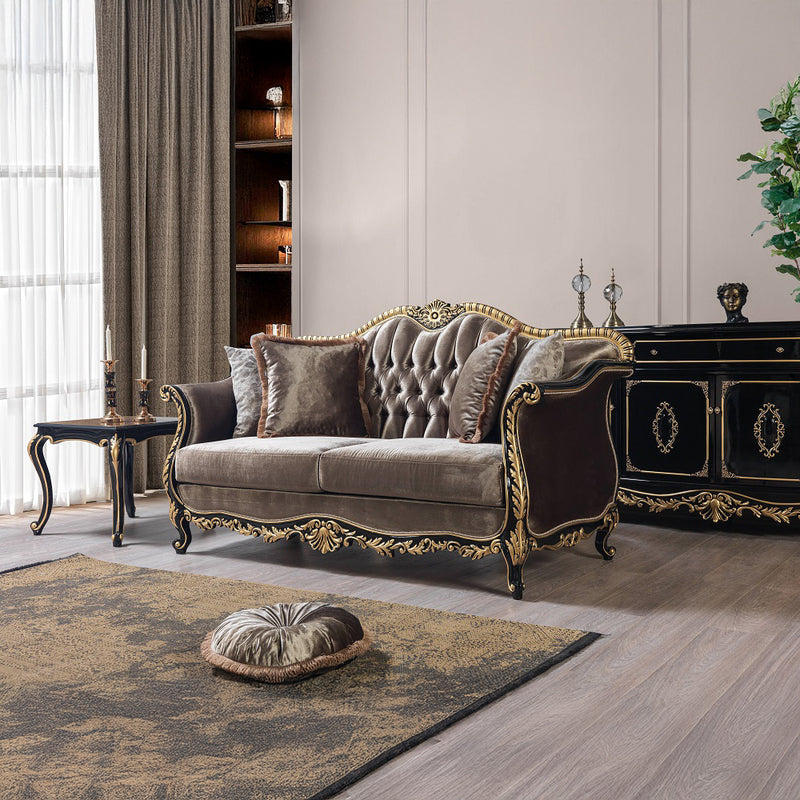Loveseat w/4 Pillows