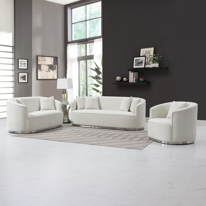 Sofa w/4 Pillows