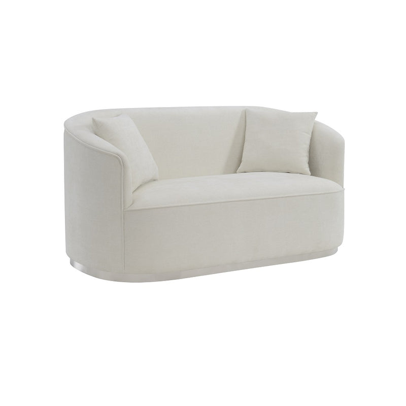 Loveseat w/2 Pillows