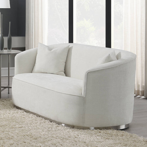 Loveseat w/2 Pillows