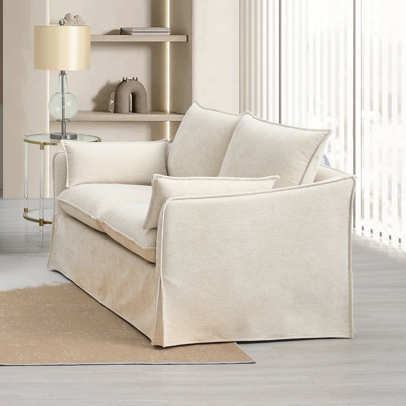 Loveseat w/2 Pillows
