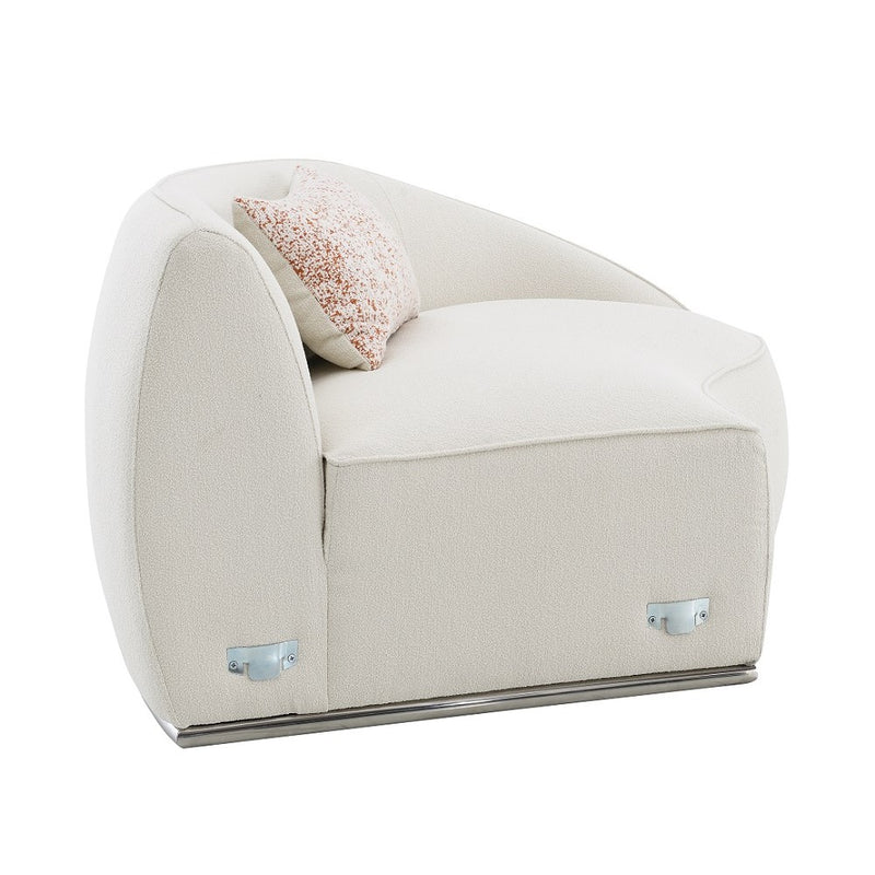Sectional Sofa w/3 Pillows
