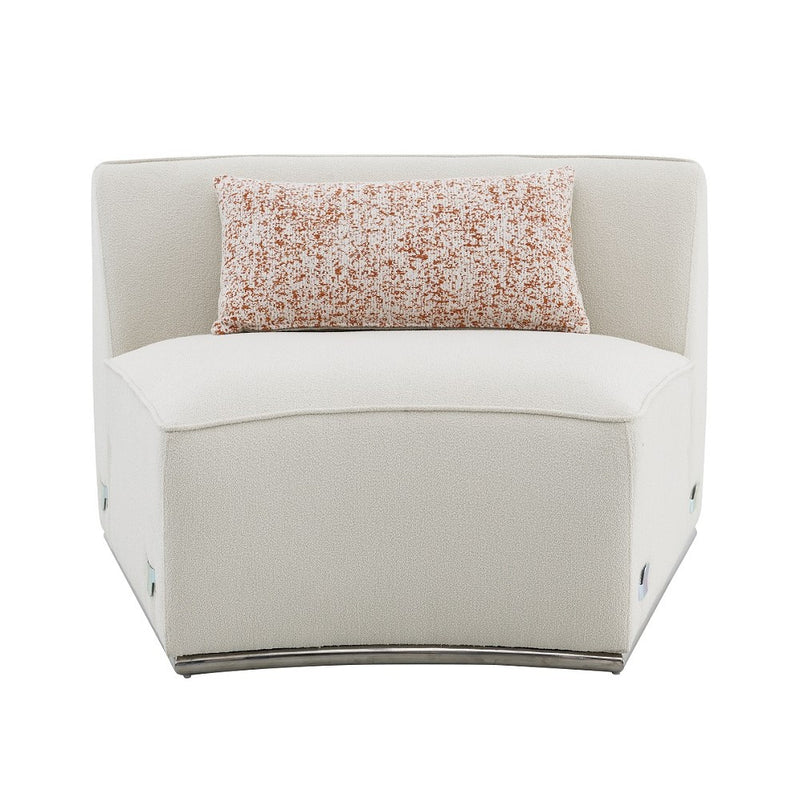 Sectional Sofa w/3 Pillows