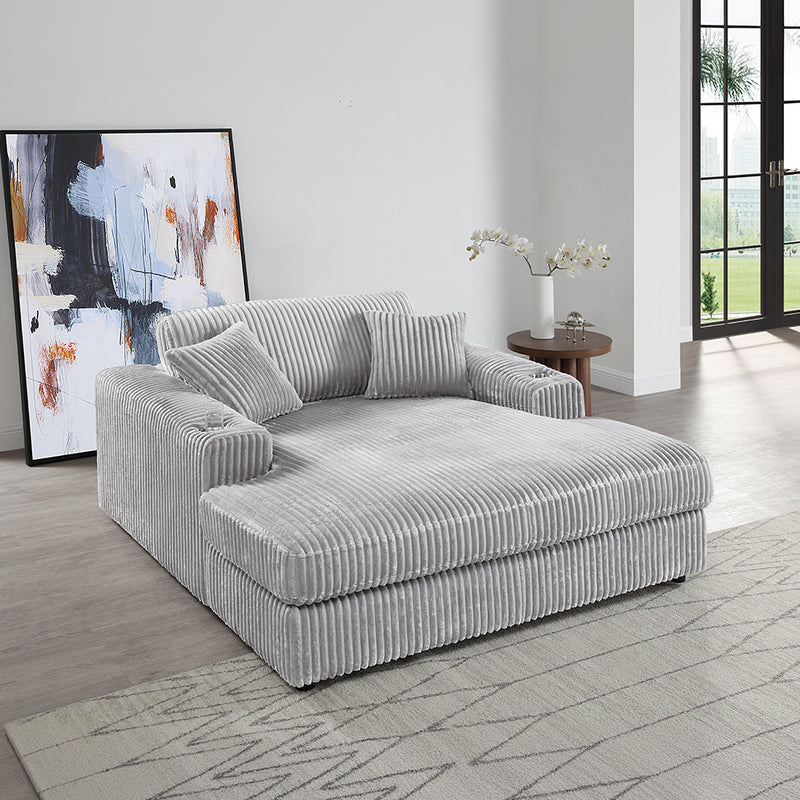 Chaise w/2 Pillows