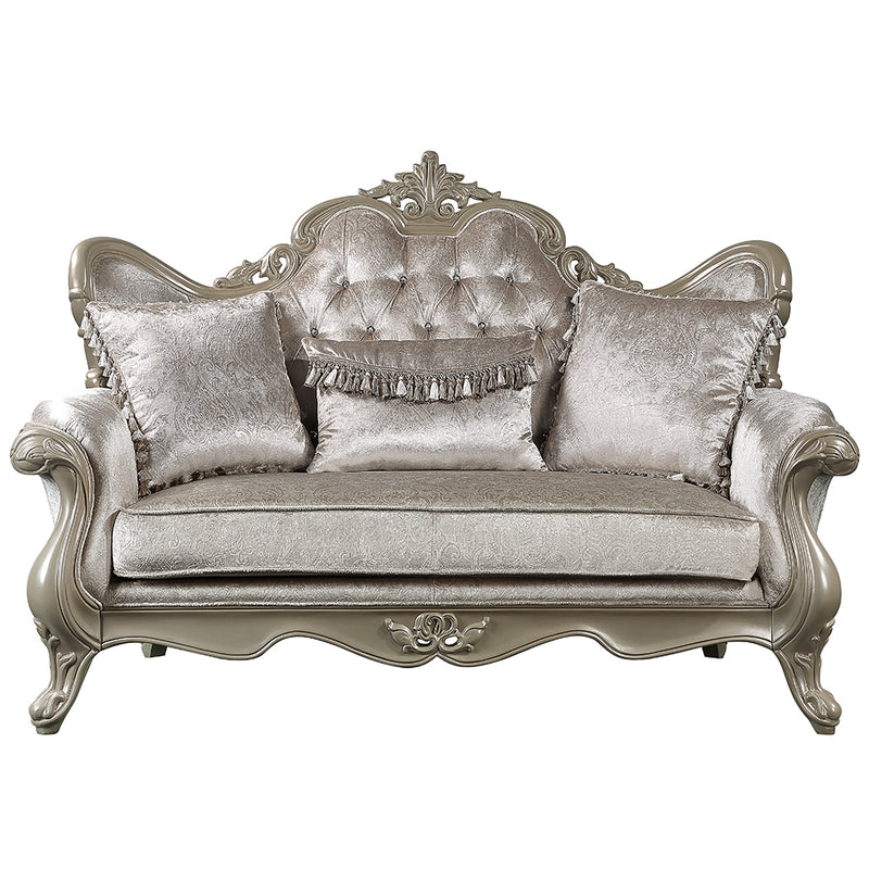 Loveseat w/3 Pillows