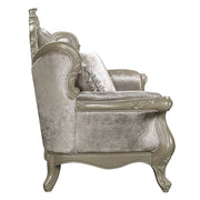 Loveseat w/3 Pillows