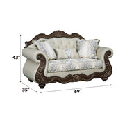 Loveseat w/3 Pillows