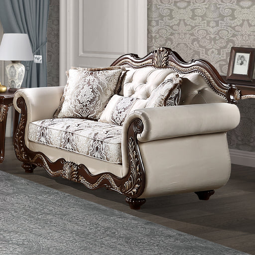 Loveseat w/3 Pillows