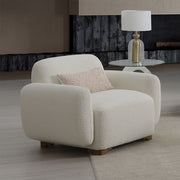 Chair w/Pillow