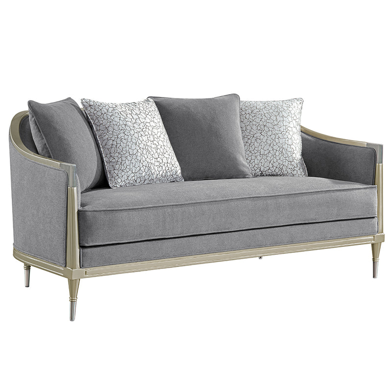Loveseat w/4 Pillows