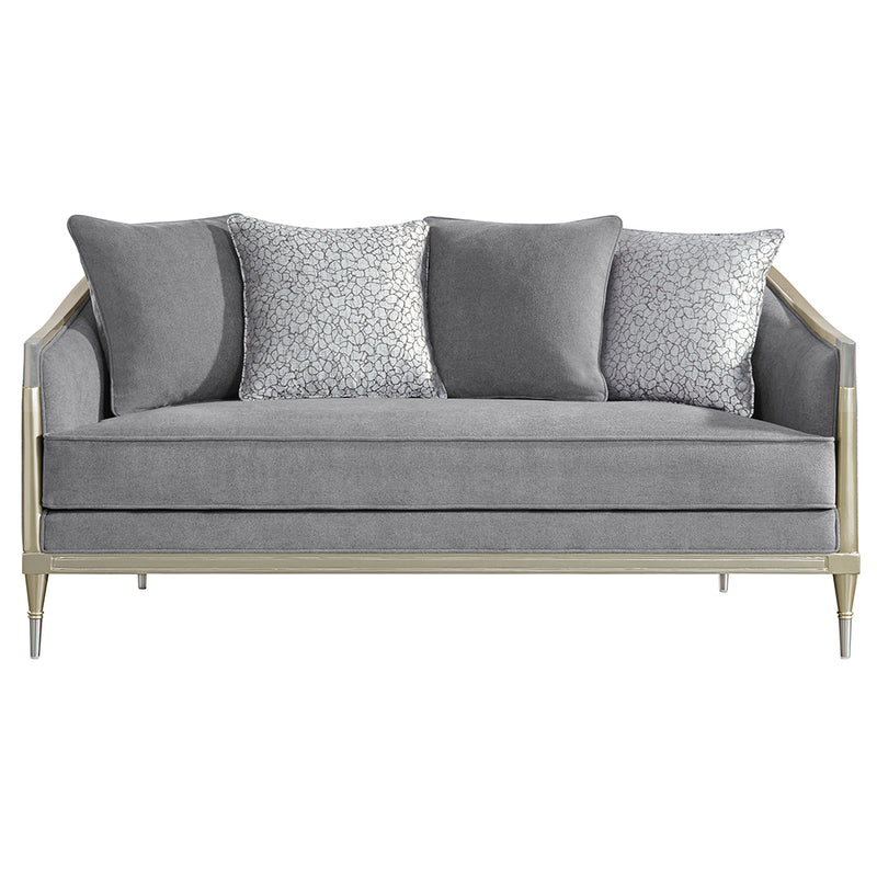 Loveseat w/4 Pillows